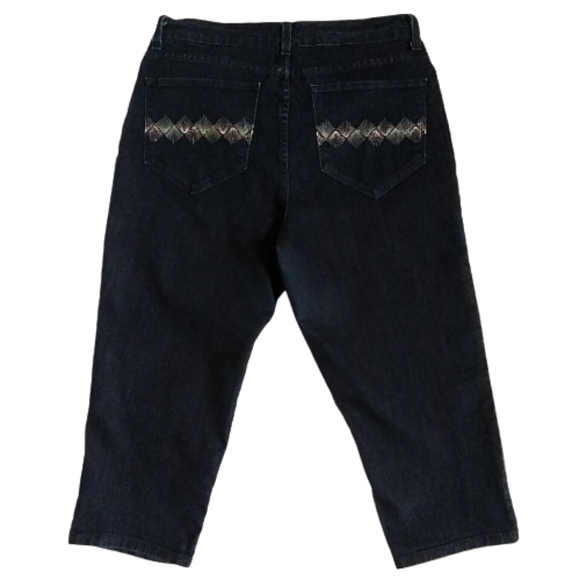 NYDJ crop jeans - Picture 2 of 12